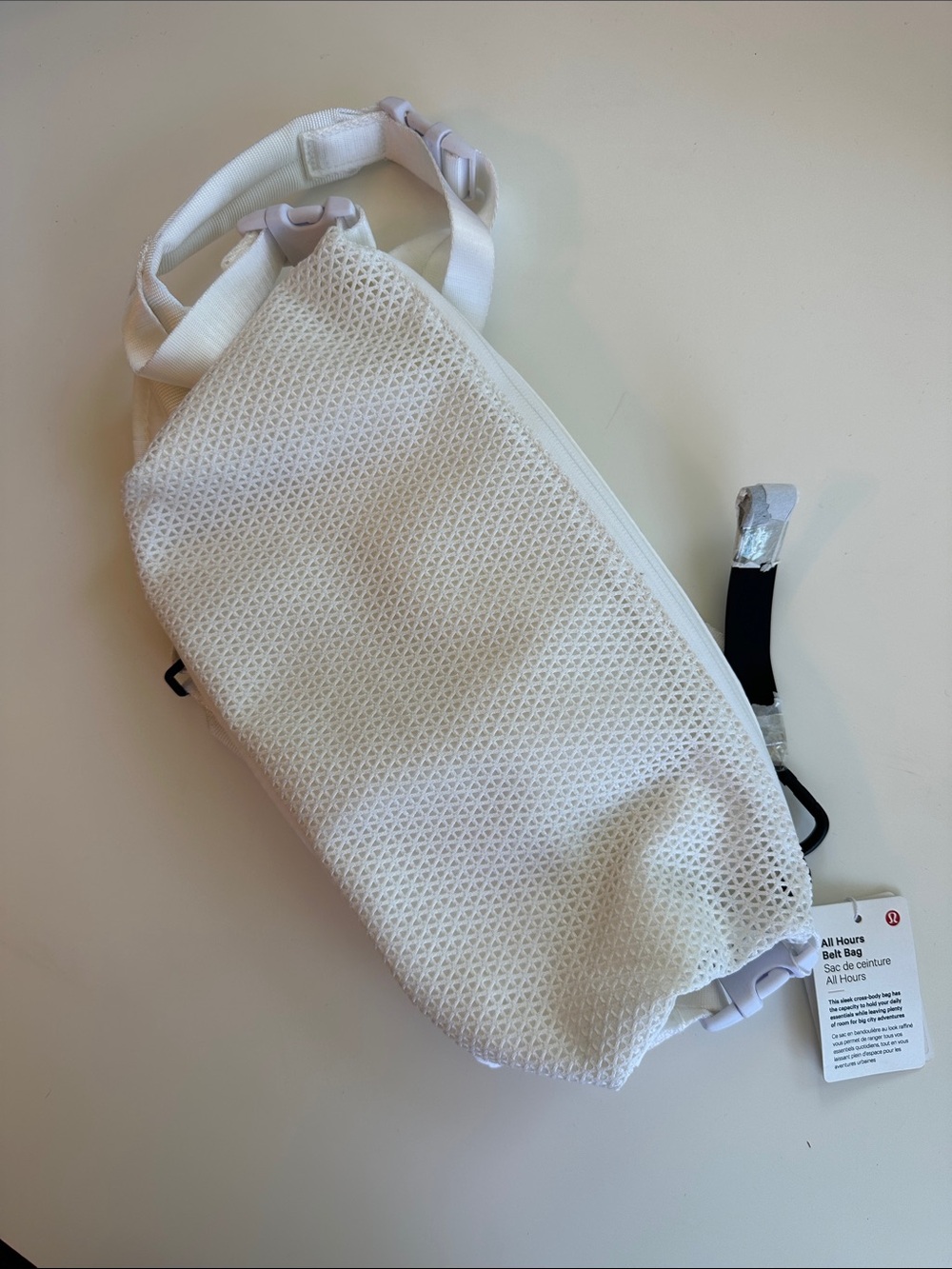 Lululemon all hours belt bag in white NWT